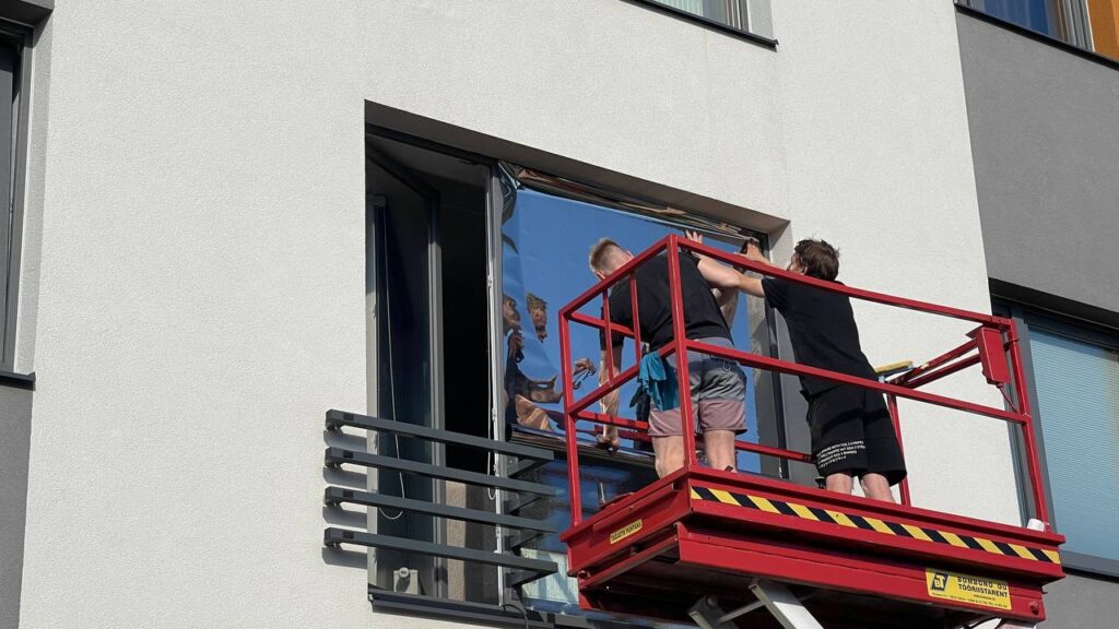 window film installation