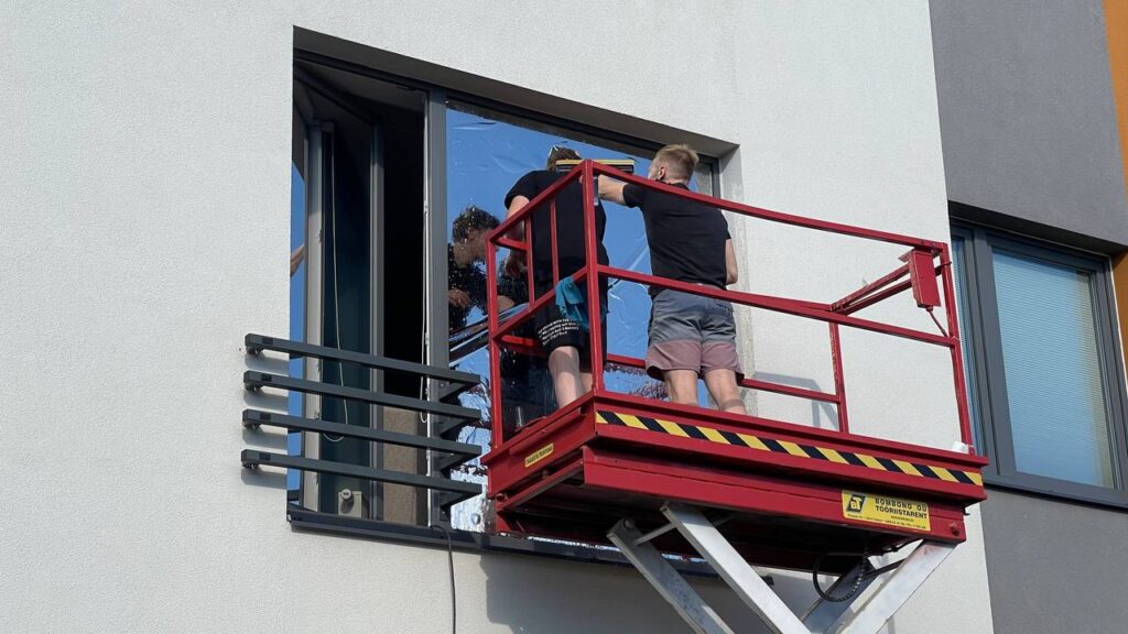 window film installation