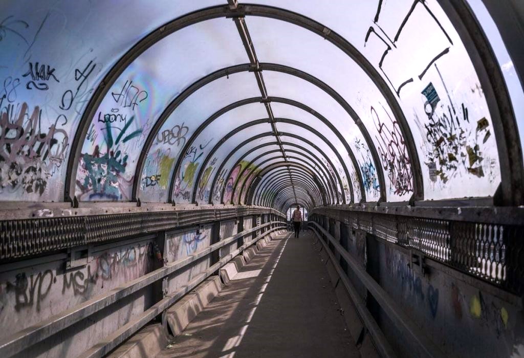 anti-graffiti, anti-vandalism window film